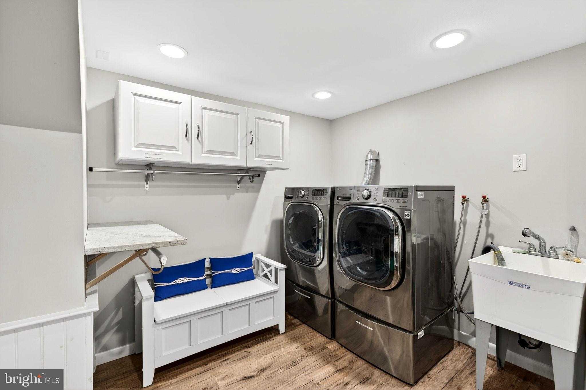 107 Martingale Rd photo 48