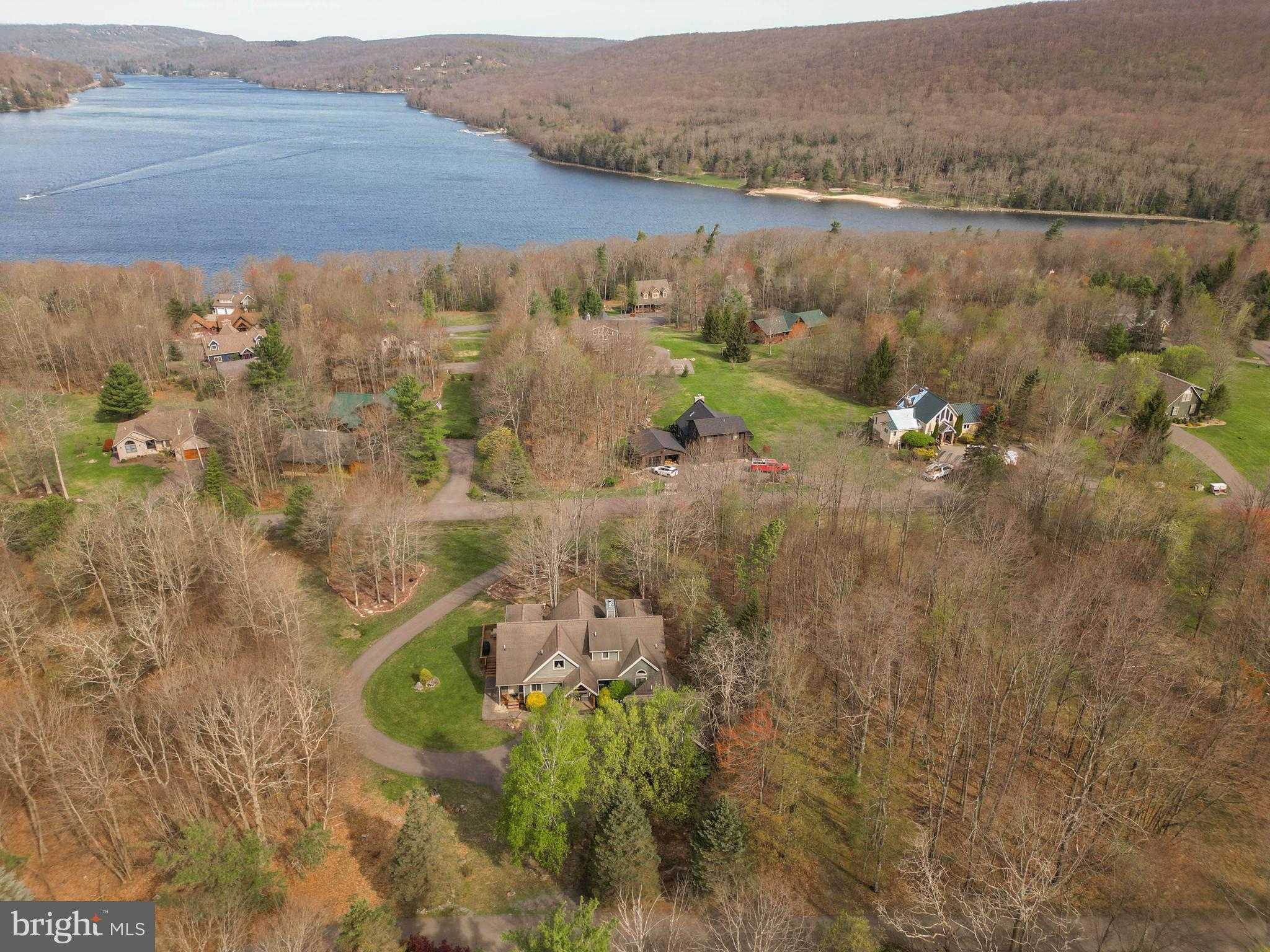 128 Bridgeview Ln, Swanton