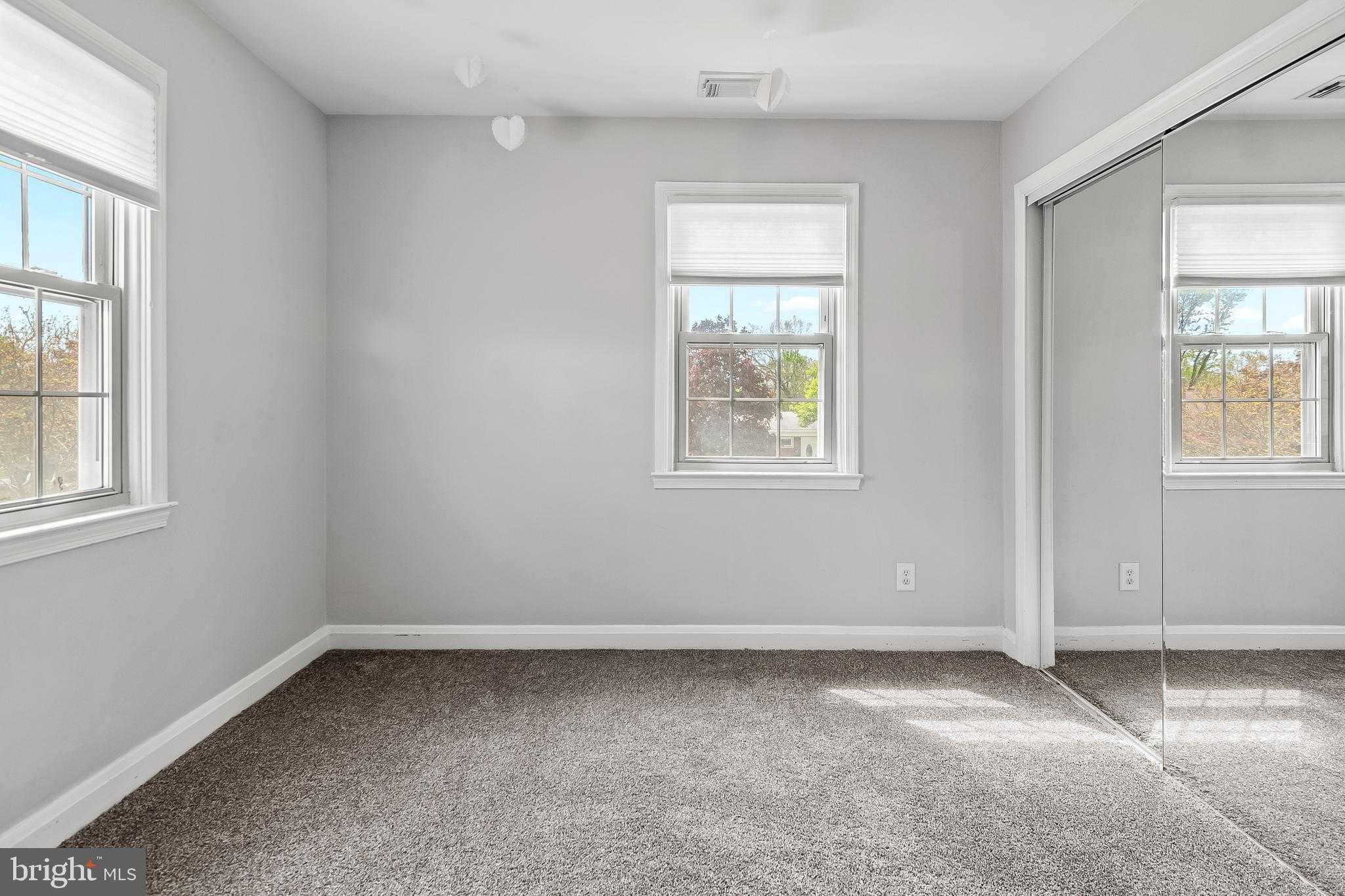 3302 Northbrook Rd photo 29