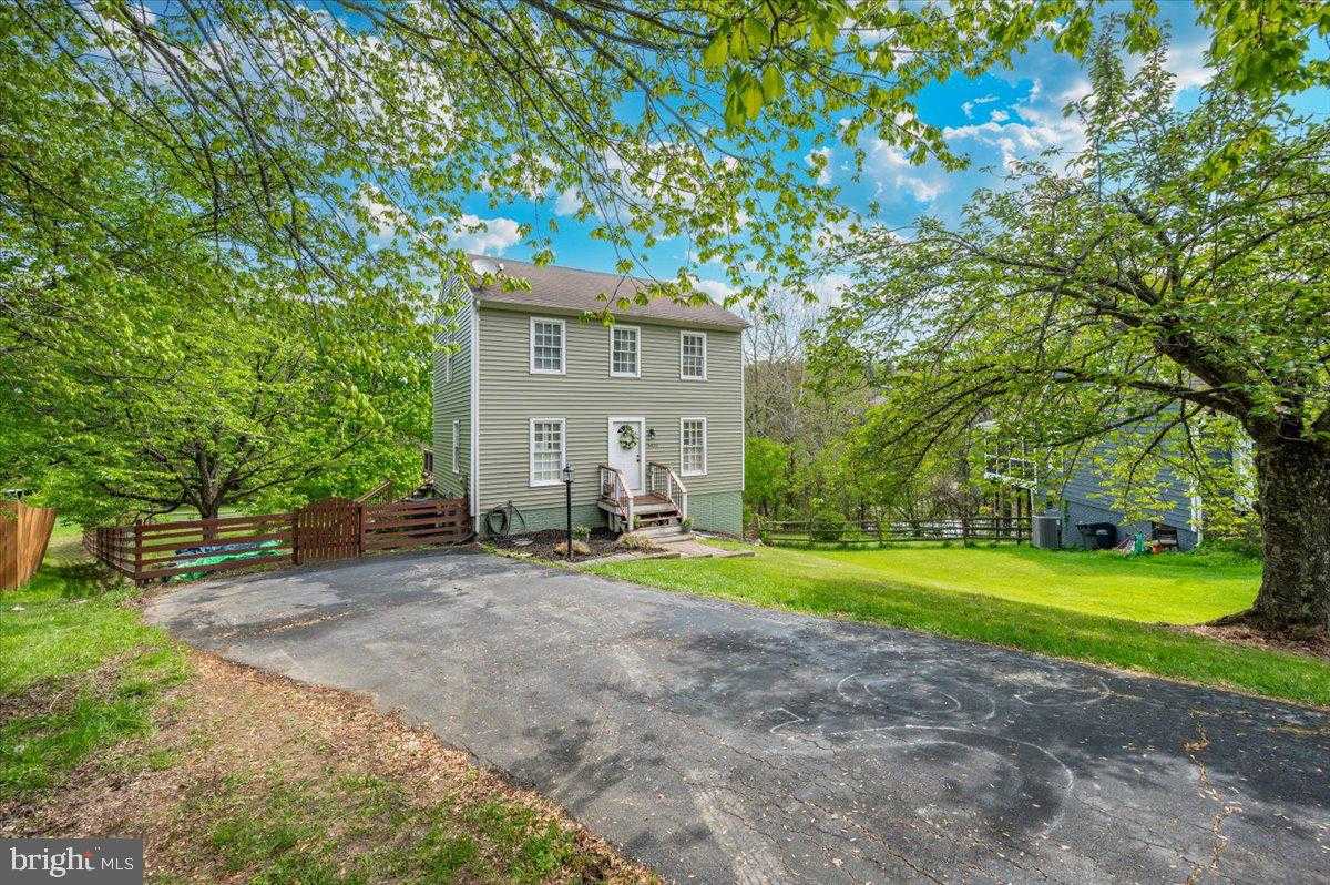 6652 Lake Front CT photo 3