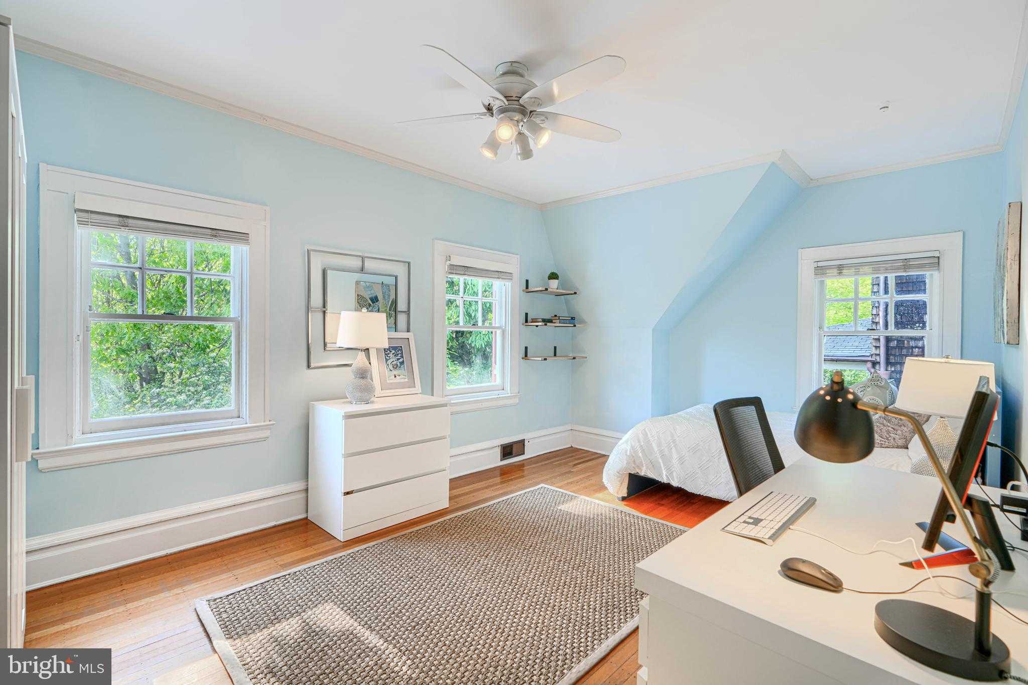 207 Hawthorne Rd photo 55