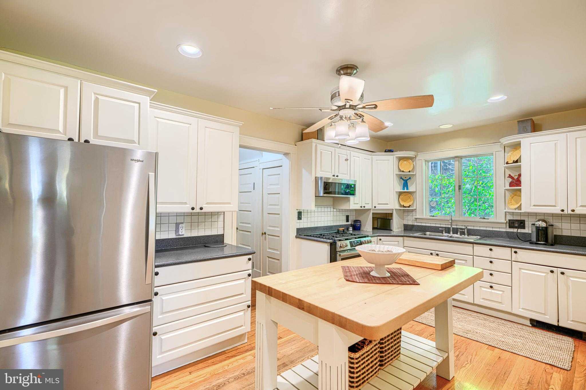 207 Hawthorne Rd photo 6