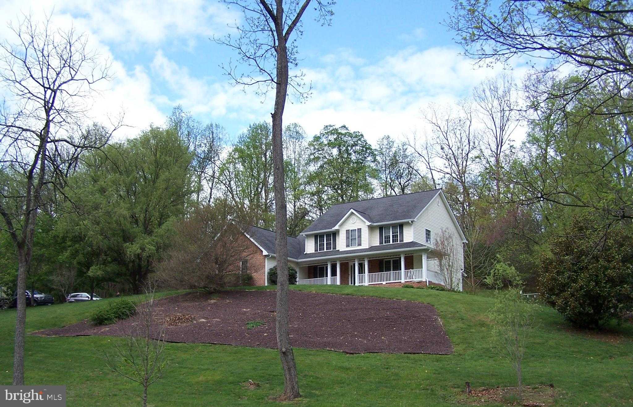 293 Skylar Lanes Way, Winchester