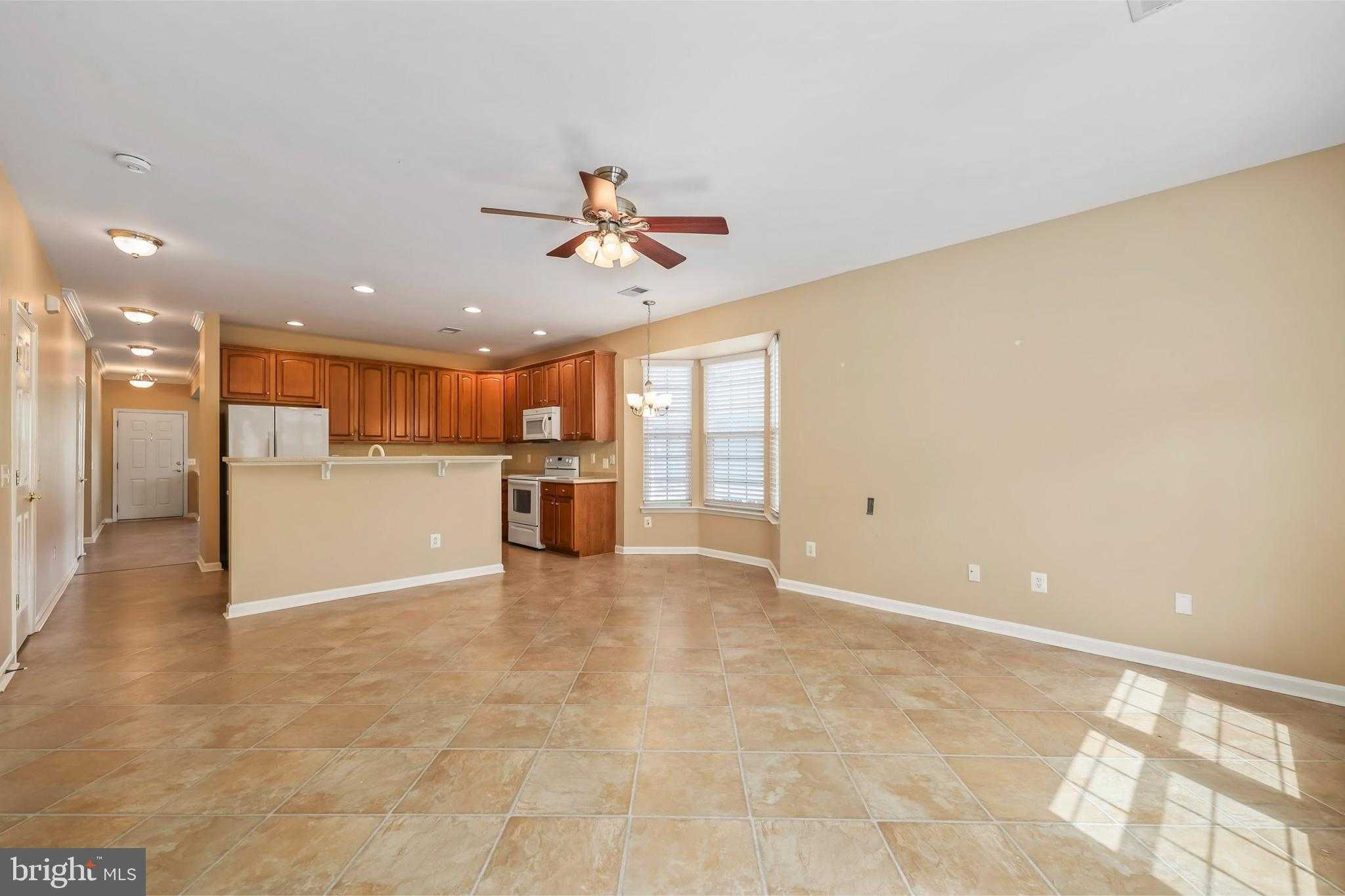 4046 Lunar Eclipse Dr photo 11