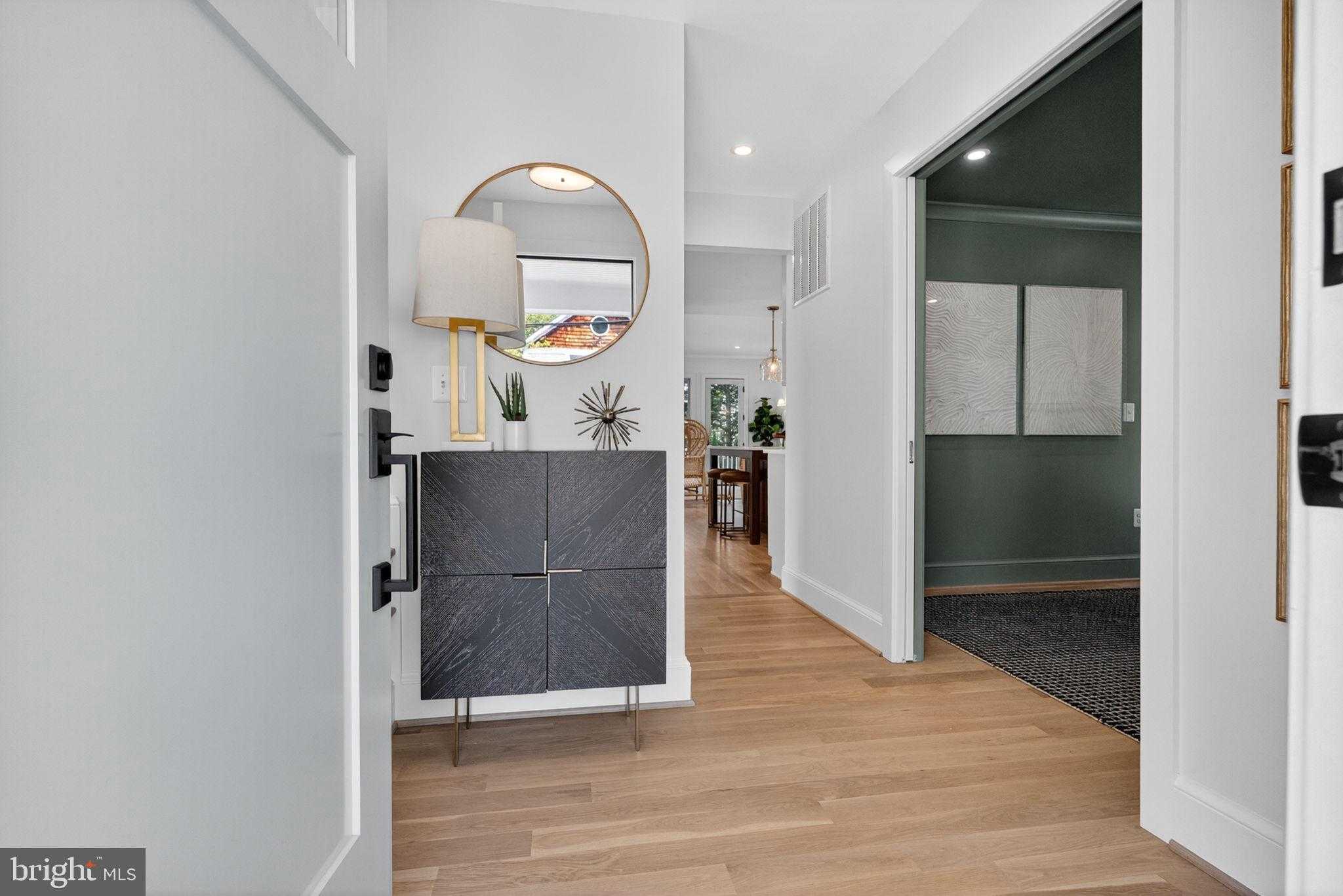 22 W Spring St photo 36