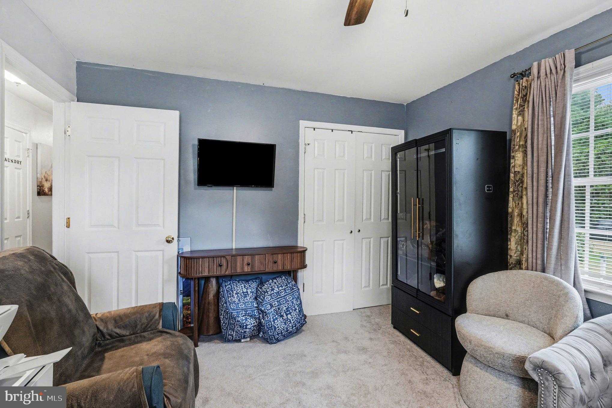 87 Cedar Ln photo 20