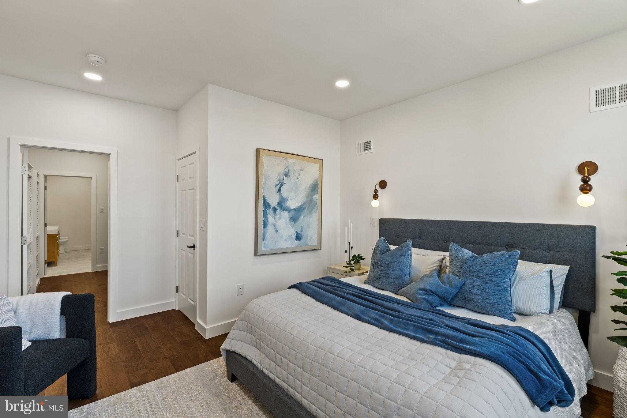 1709 N 4th St photo 33