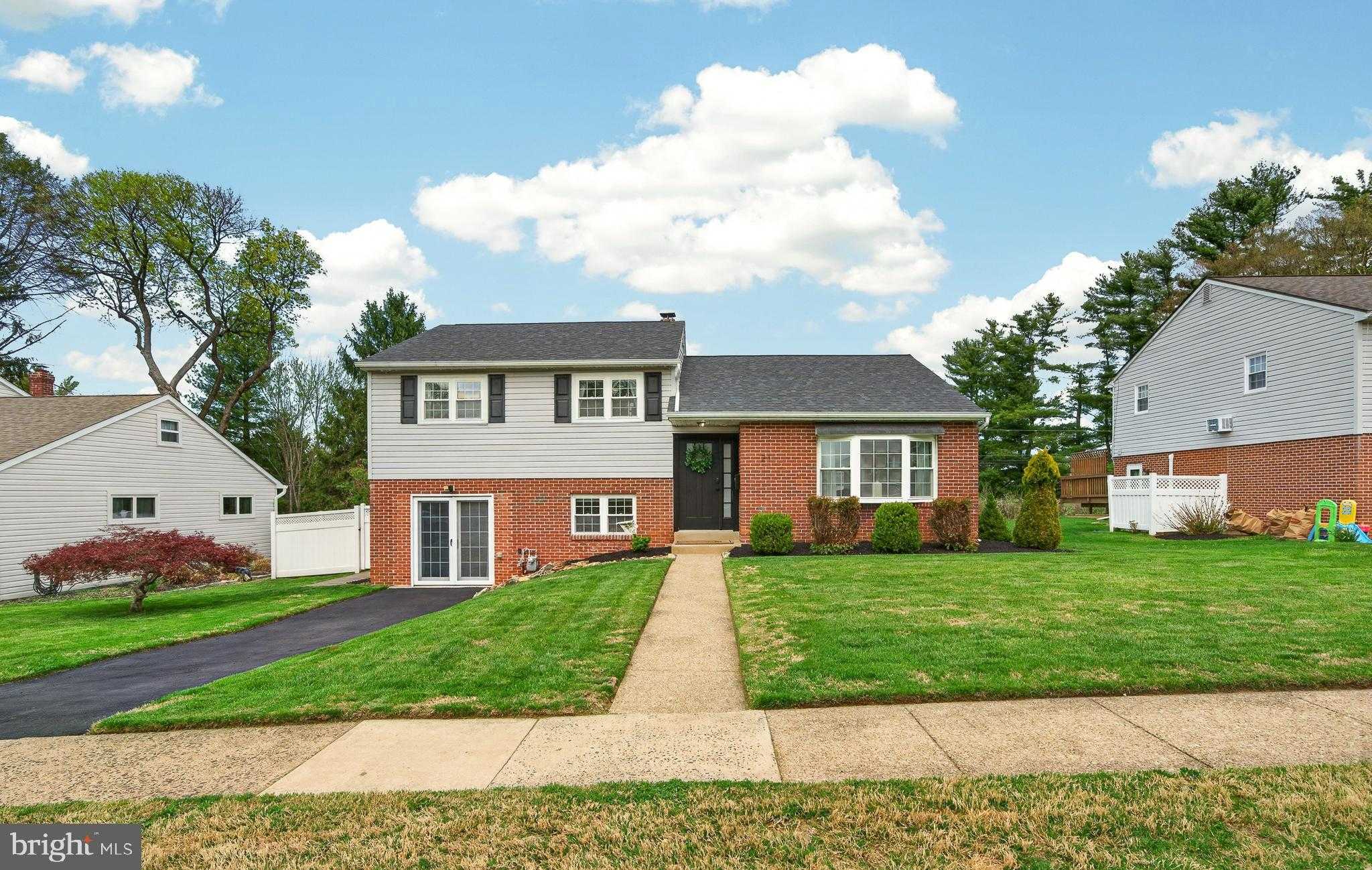 21 Red Oak Rd photo 4