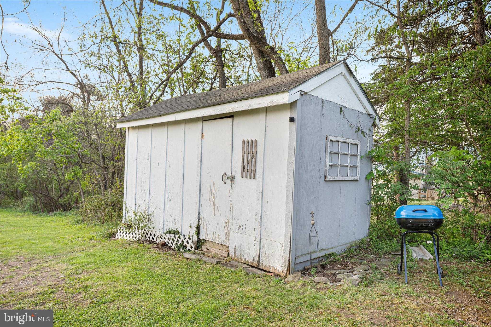 654 Capon Rd photo 23