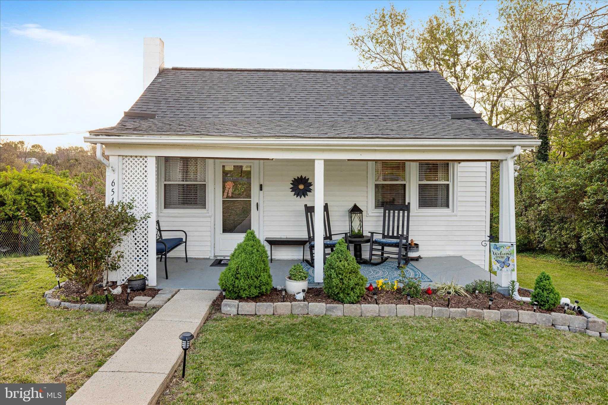 654 Capon Rd photo 25