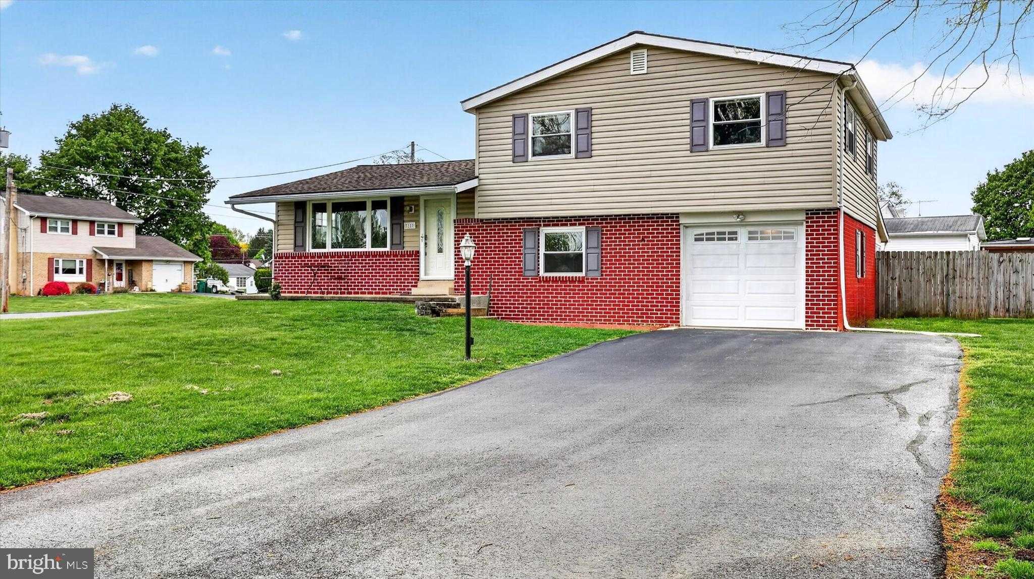 15 Buckthorn Dr, Carlisle