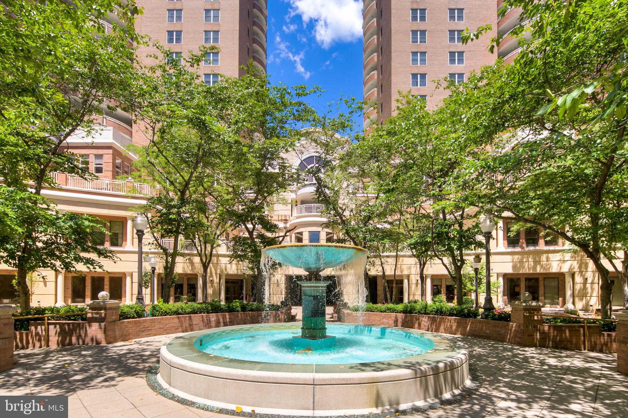 900 N Taylor St Apt 1422 photo 8