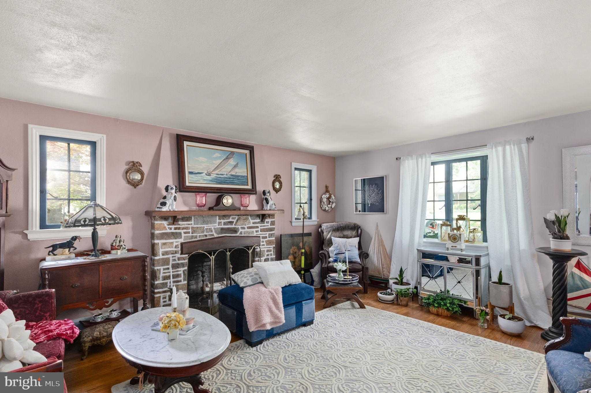 311 Taplow Rd photo 6