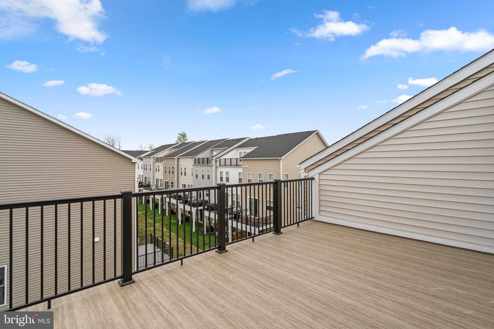 42145 Picasso Sq photo 32