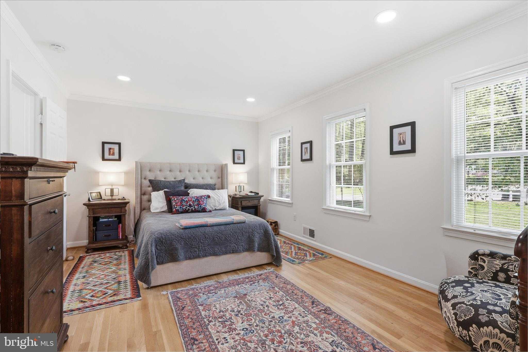 2400 Beekay CT photo 17