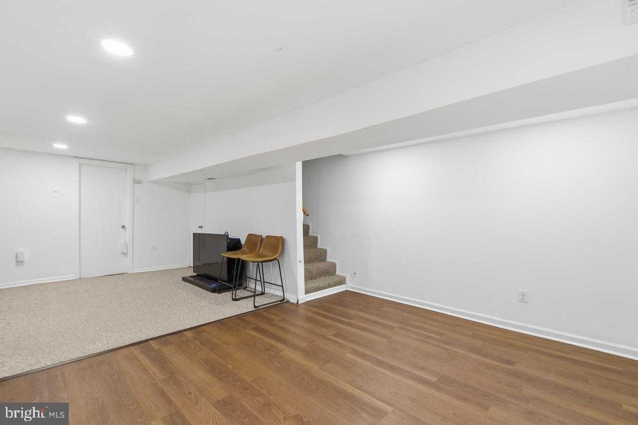 3916 Vermont Ave photo 24