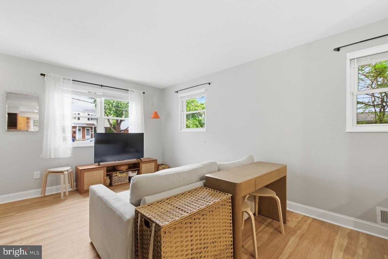 3916 Vermont Ave photo 7