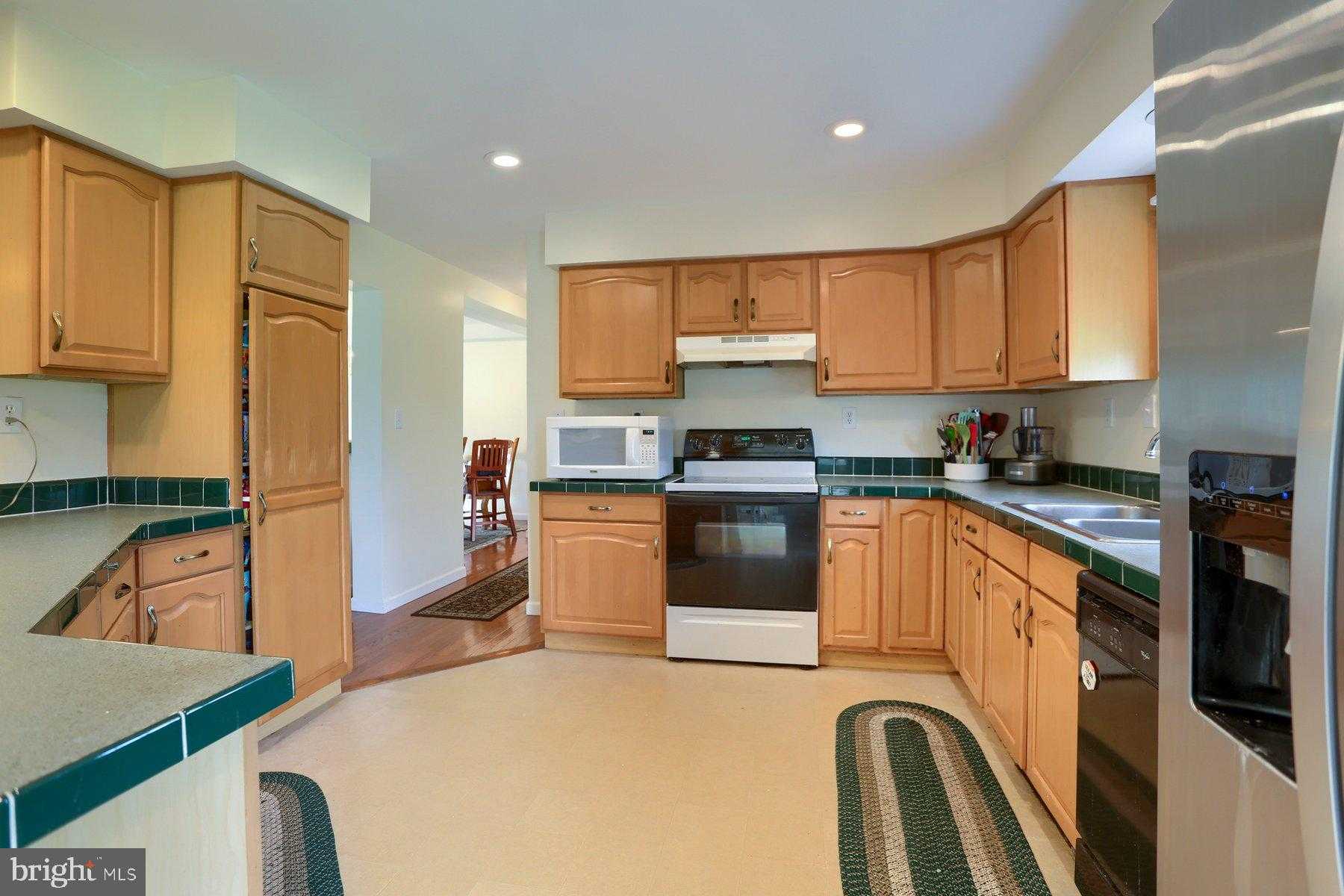 5402 Durham Rd photo 7