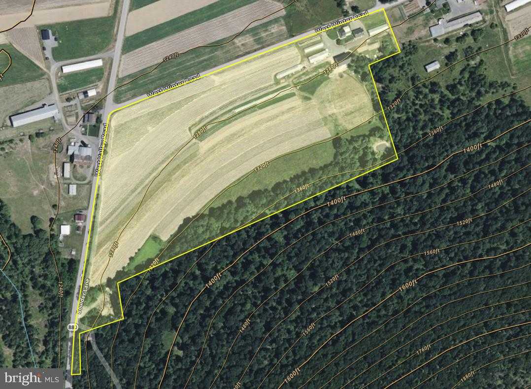 3189 W Winter Rd photo 1