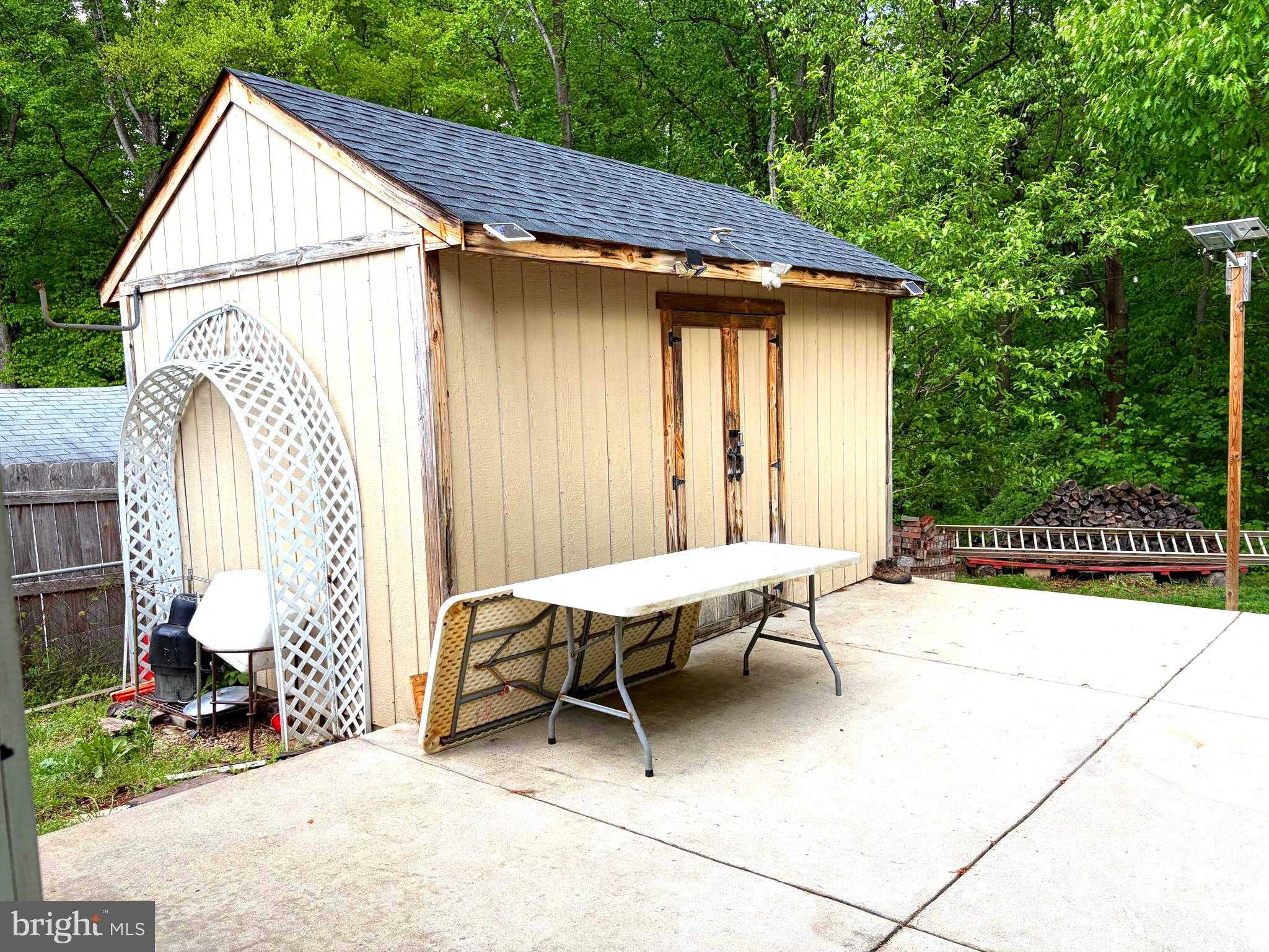 14303 Fairmont CT photo 34