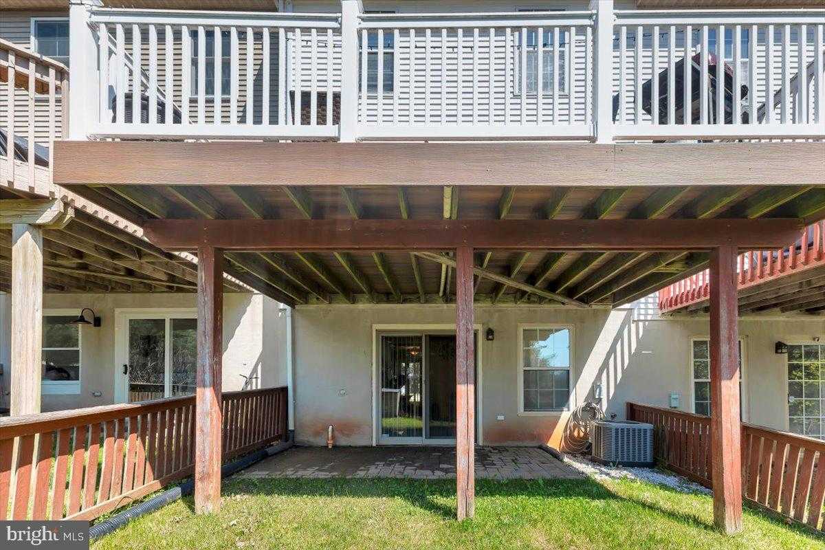 10983 Baskerville Rd photo 17