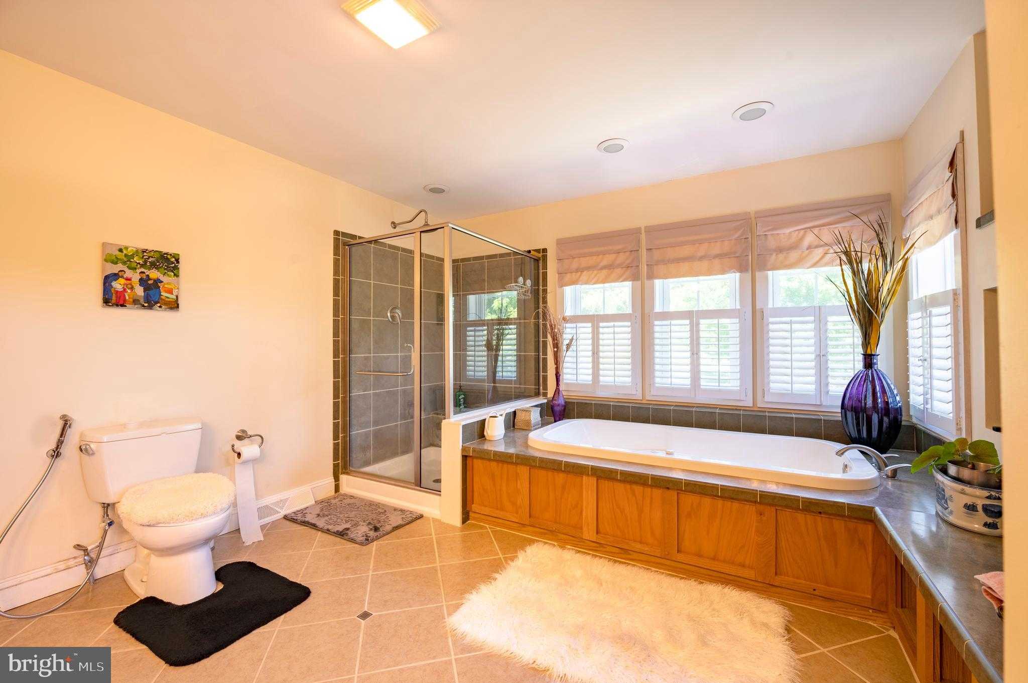 690 Allendale Rd photo 12