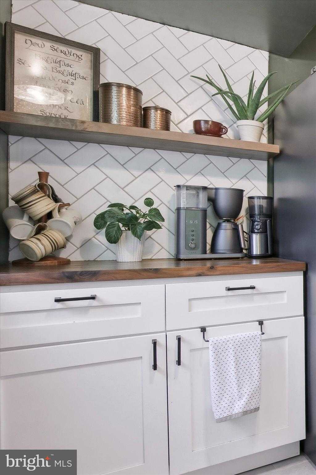 1975 Audubon Dr photo 13