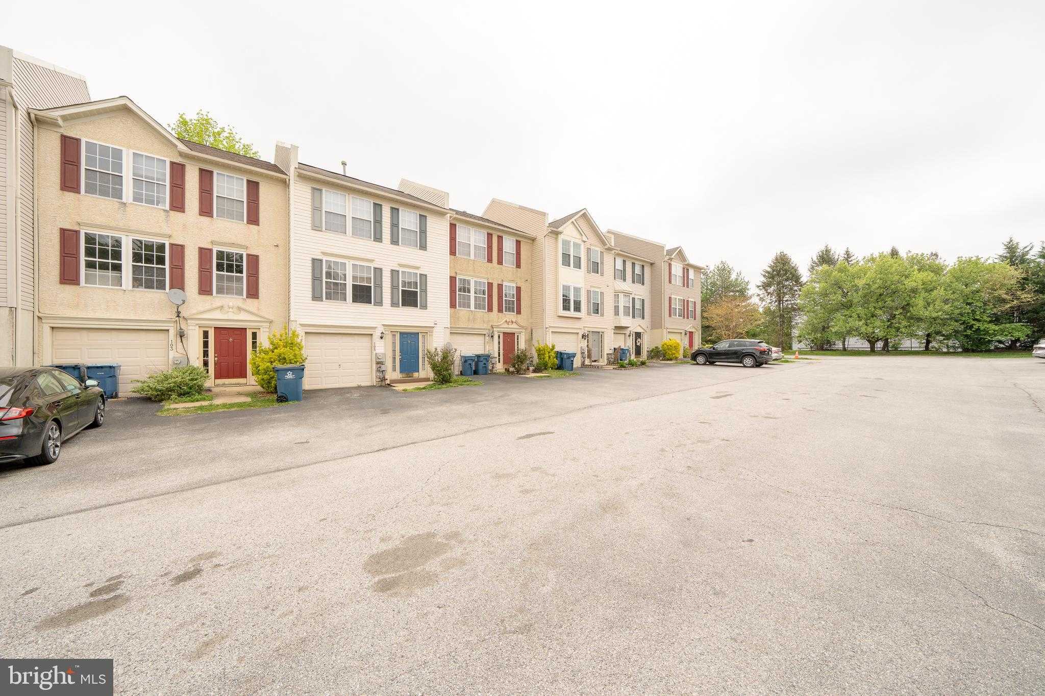 990 Fernhill Rd photo 47