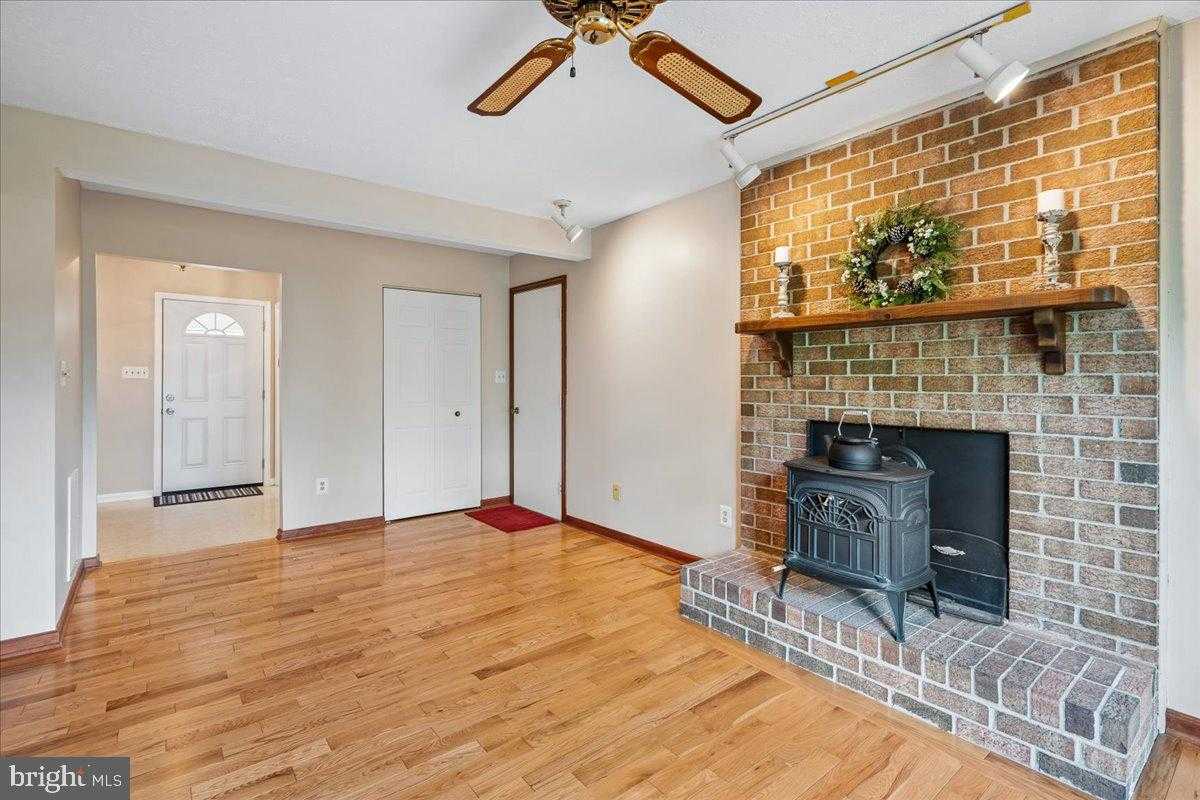 4661 Palomino CT photo 24