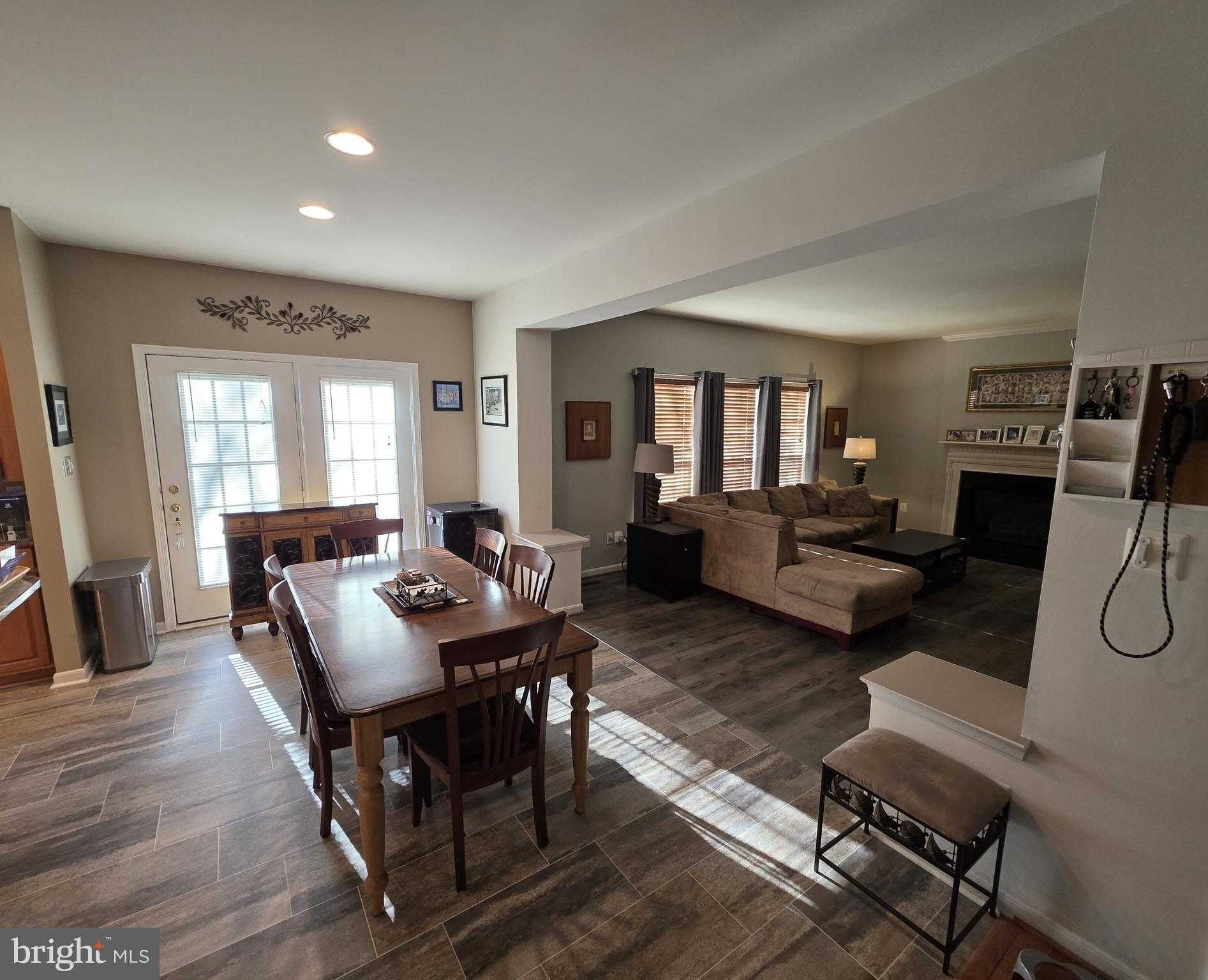 5672 Caribbean CT photo 12