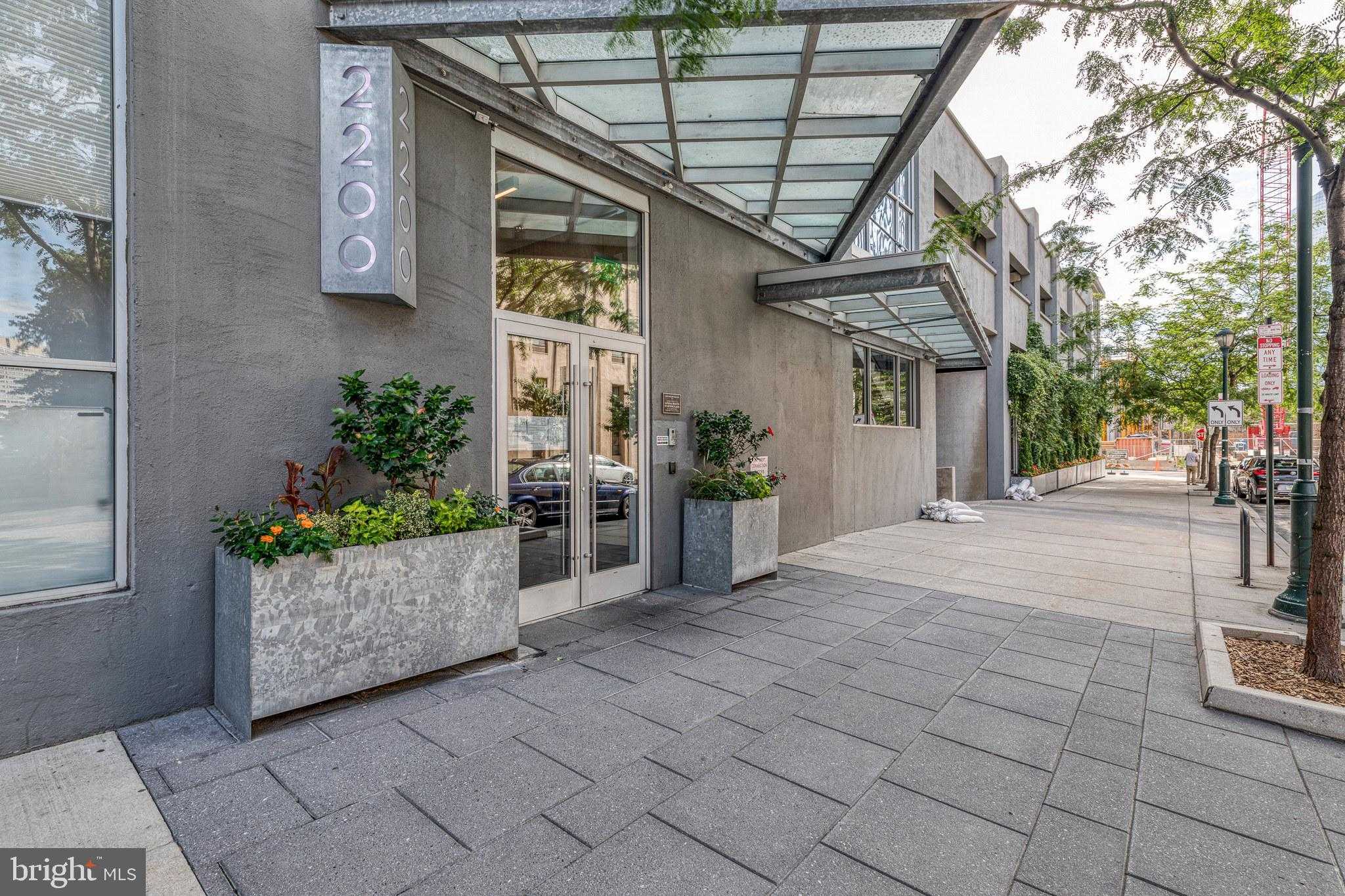 2200 Arch St Unit 711 photo 30