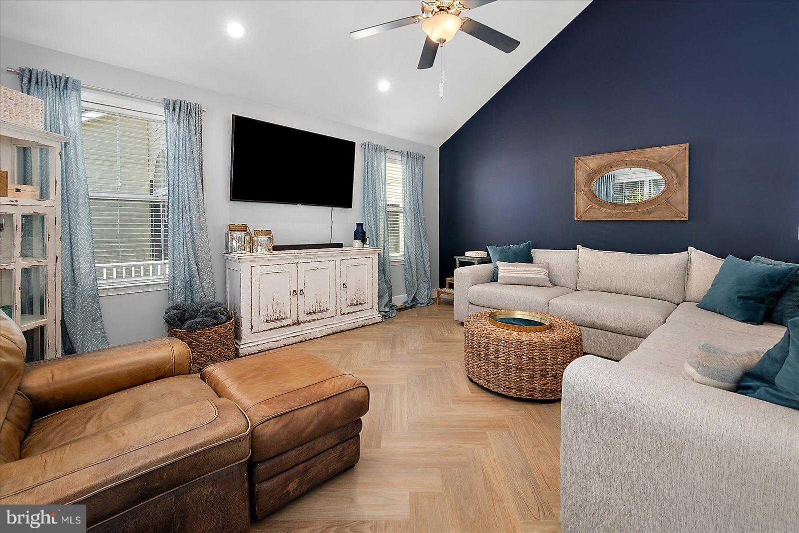 13804 Sailing Rd photo 5