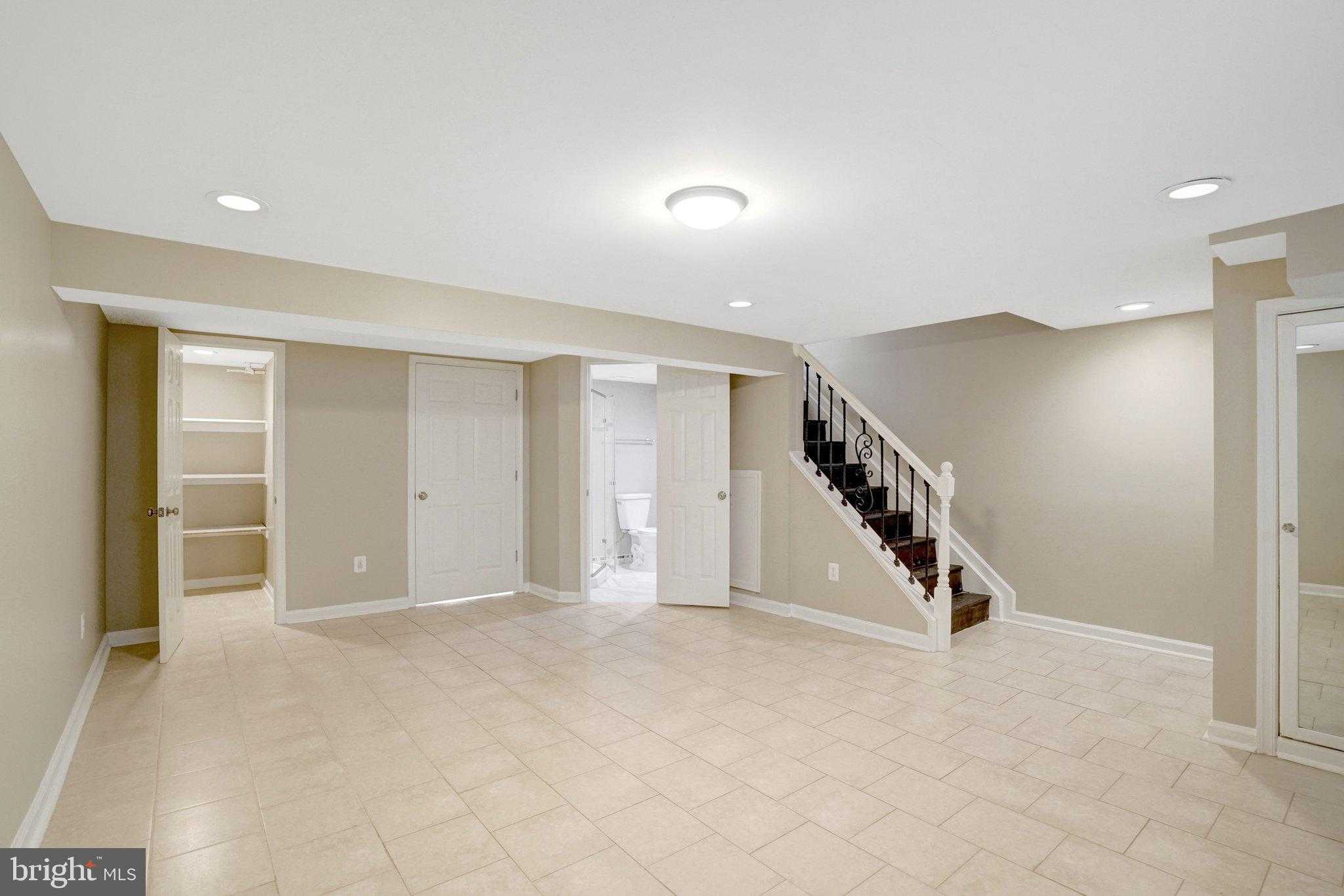 3308 Landover St photo 30