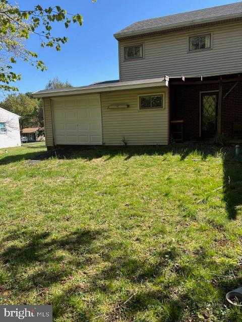 1112 Carolina Ave photo 16