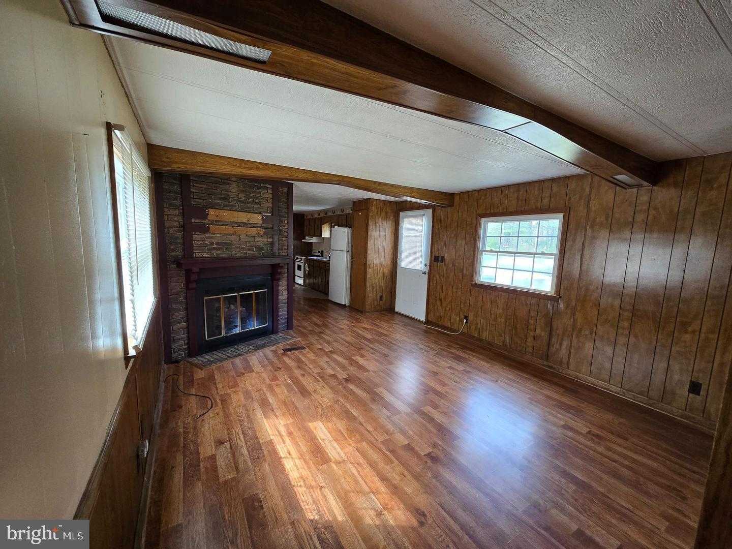 26278 Peach St photo 9