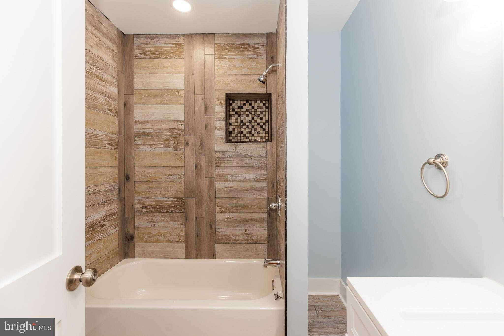 2502 Jefferson St photo 29