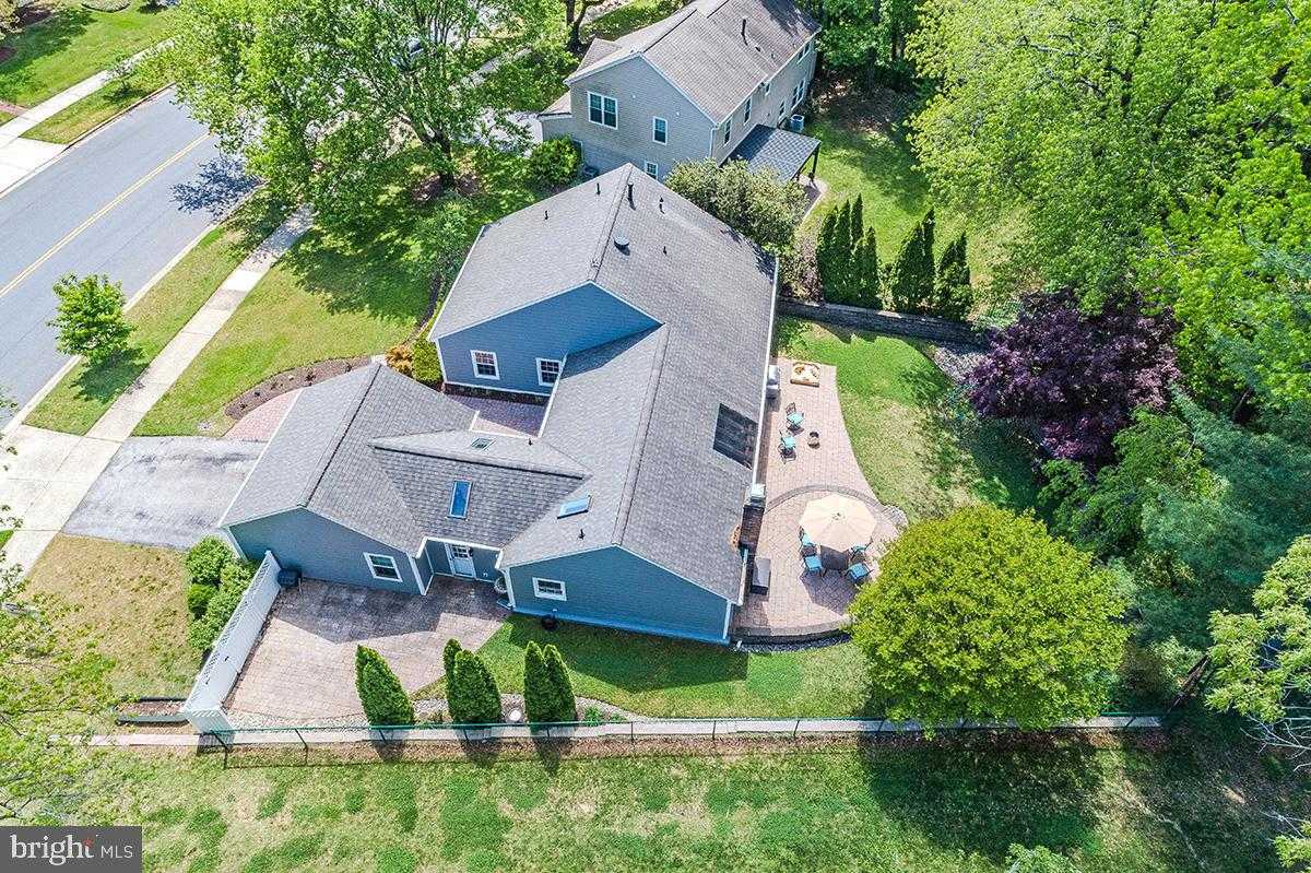 1855 Crofton Pkwy photo 57