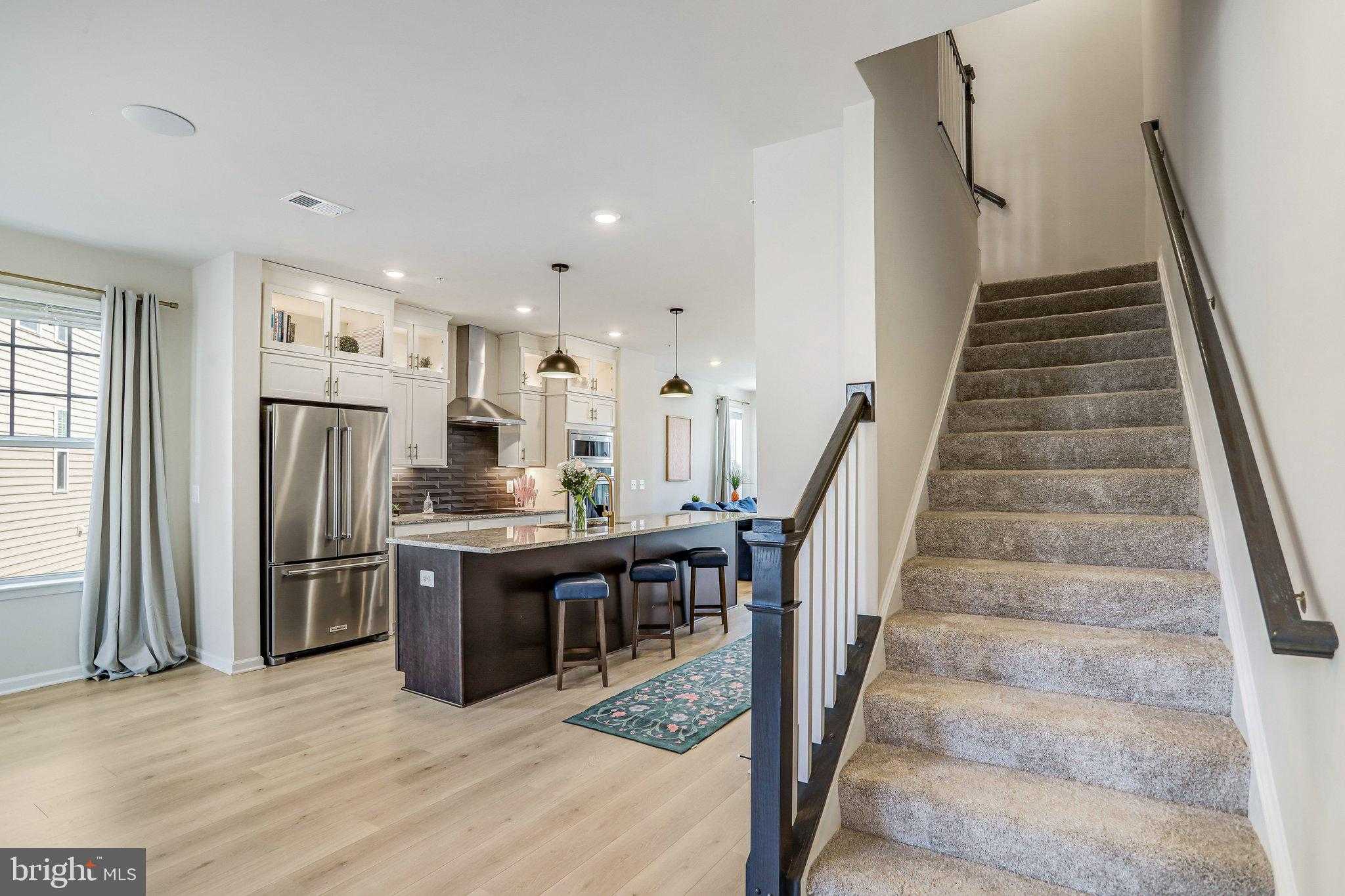 26418 Sir Jamie Ter photo 39