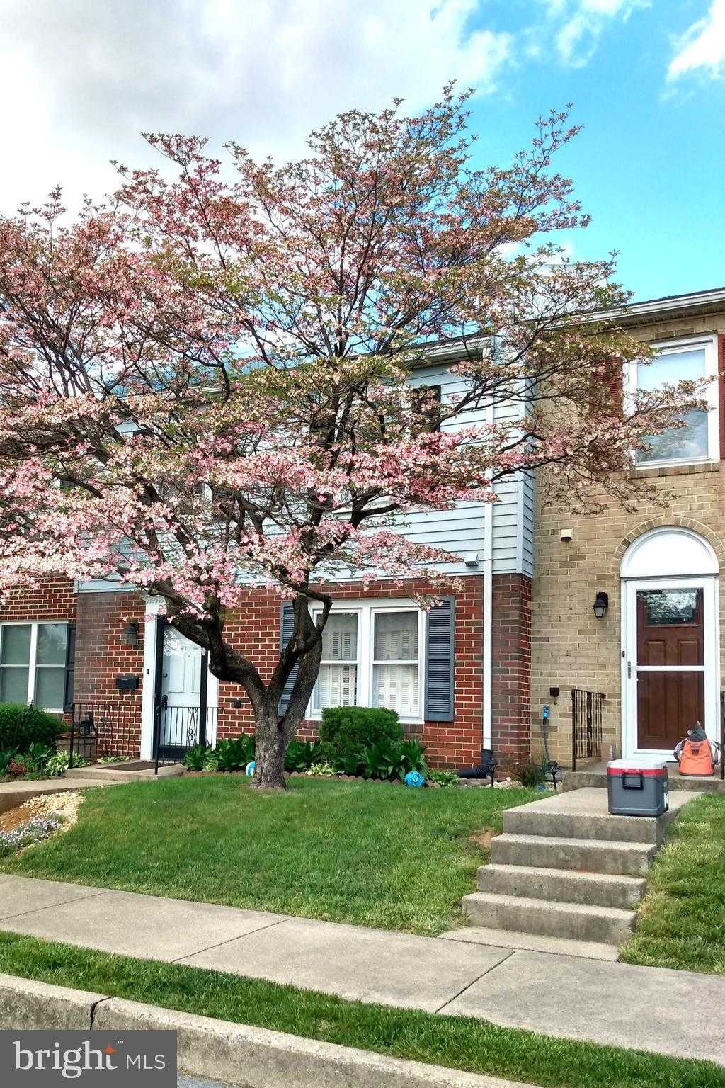 39 William Penn Dr photo 2