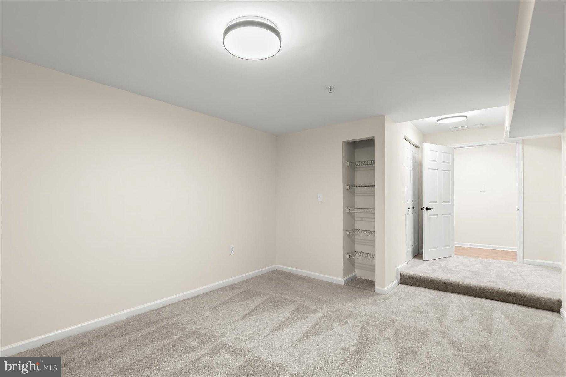 16212 Marsham Dr photo 35