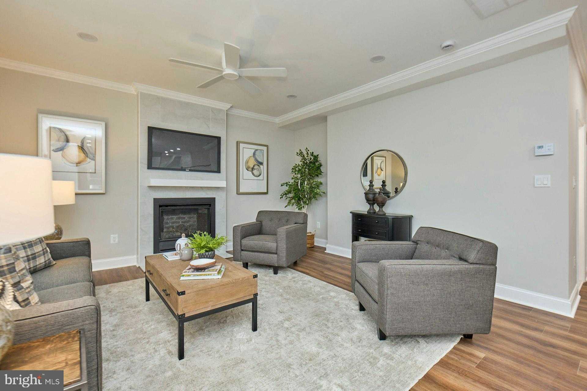 6323 Everglades Dr photo 8