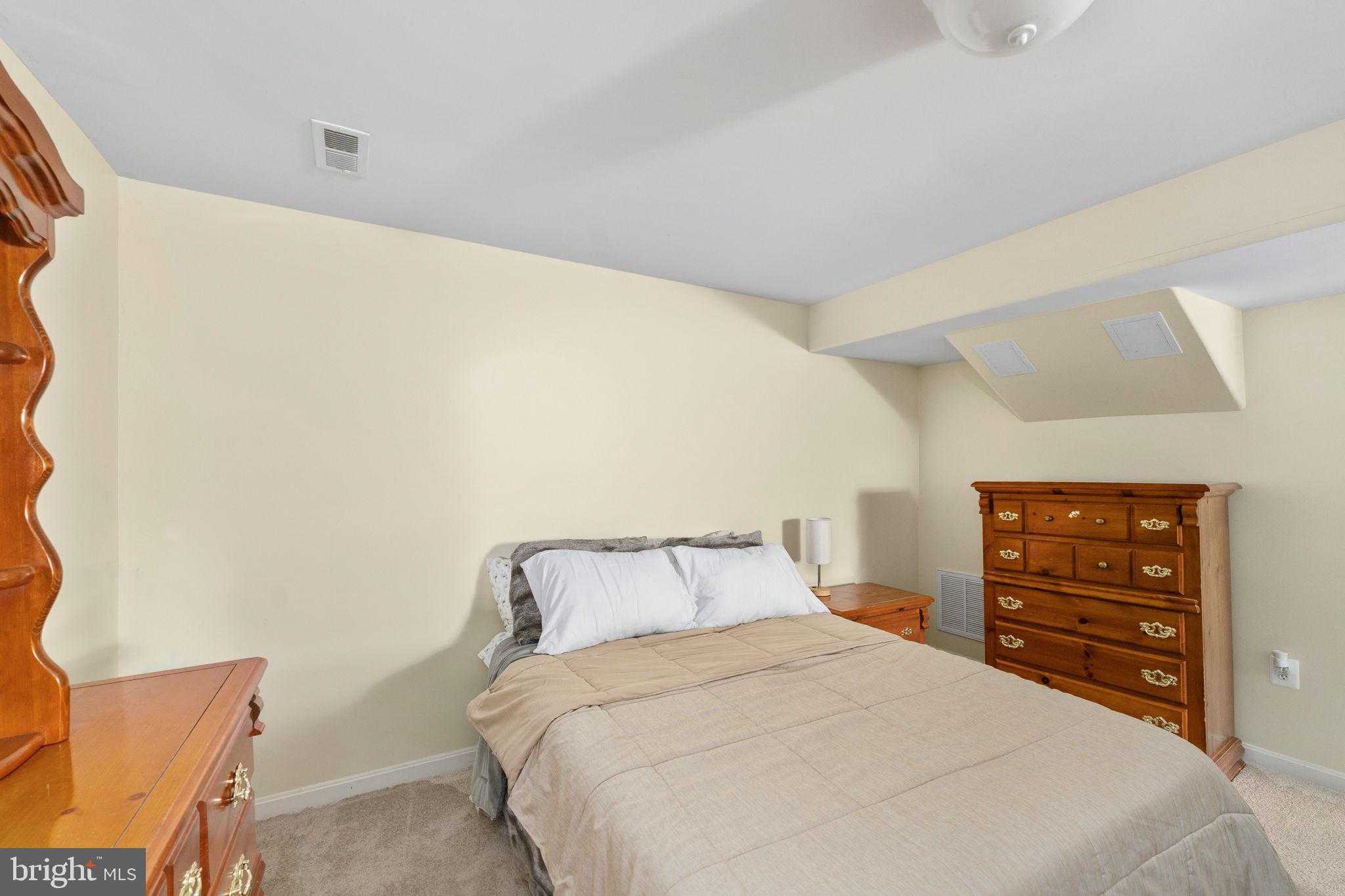 11004 Copeland CT photo 61