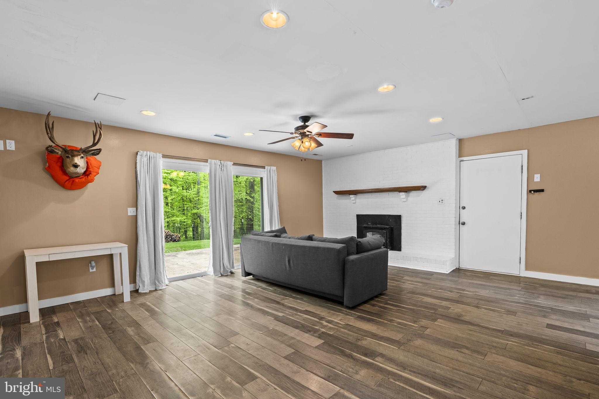 6311 Deerbrooke CT photo 34