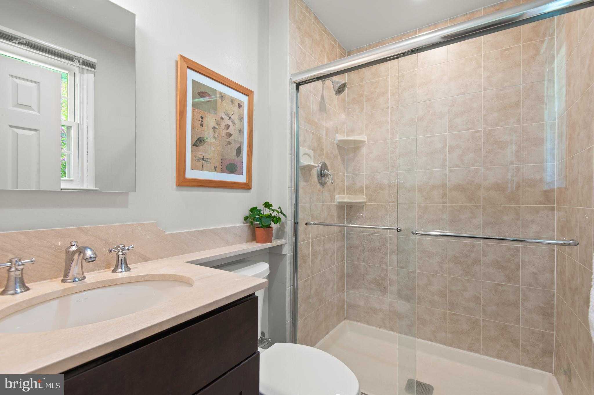 2530 Londonderry Rd photo 18