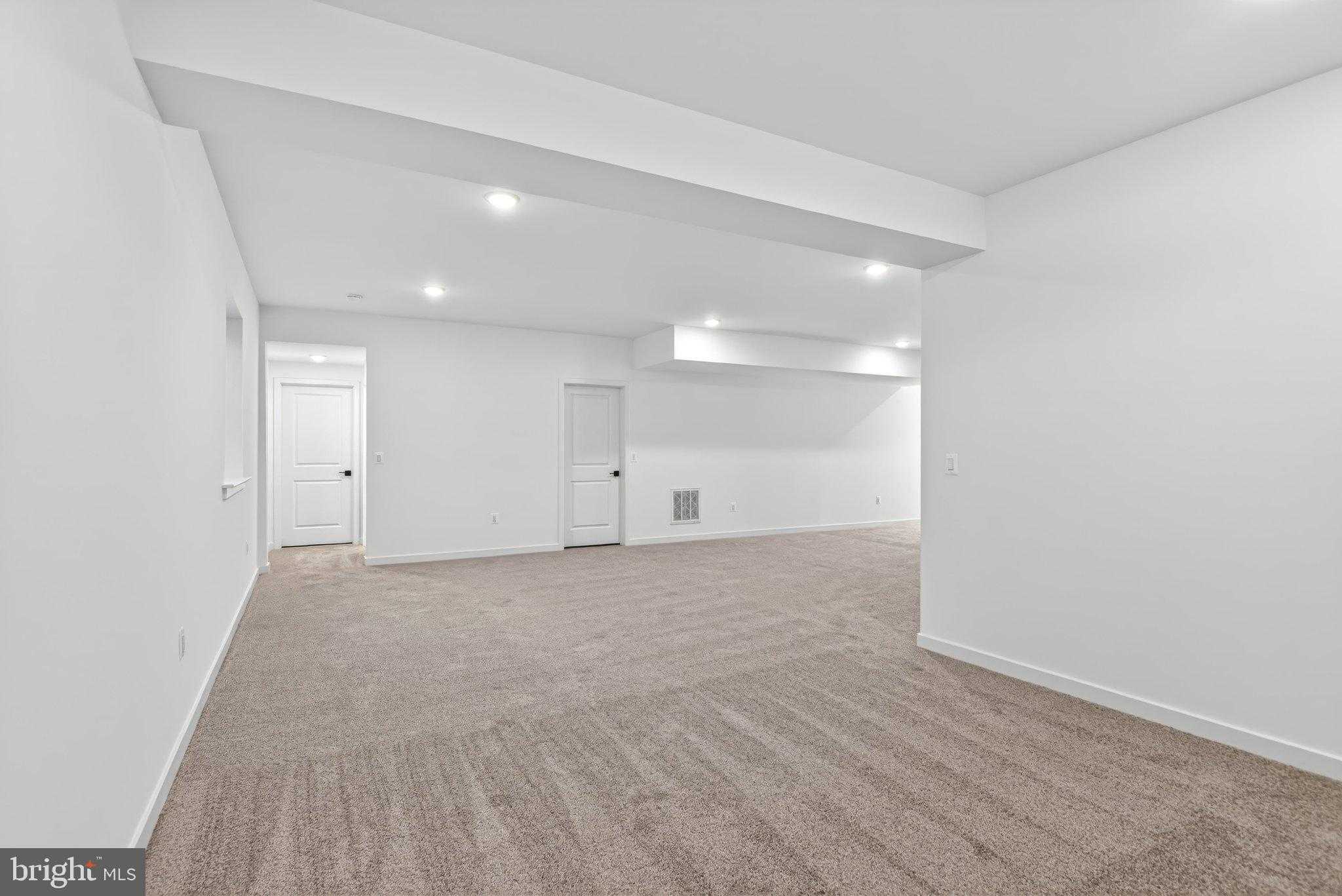 2012 Divot Dr photo 38