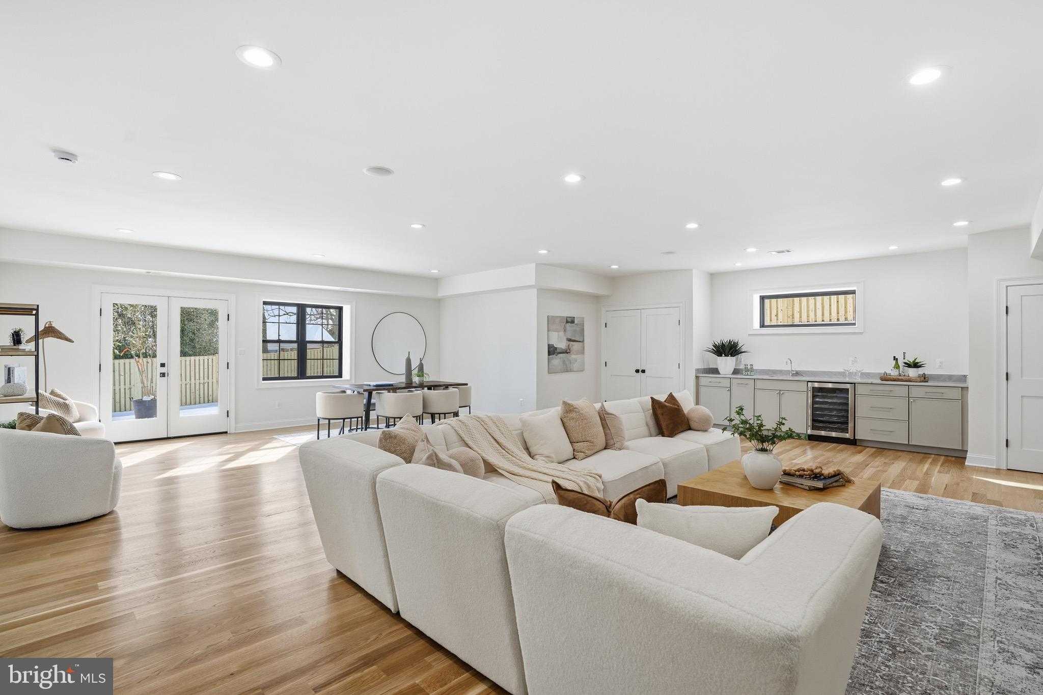 6512 Williamsburg Blvd photo 72