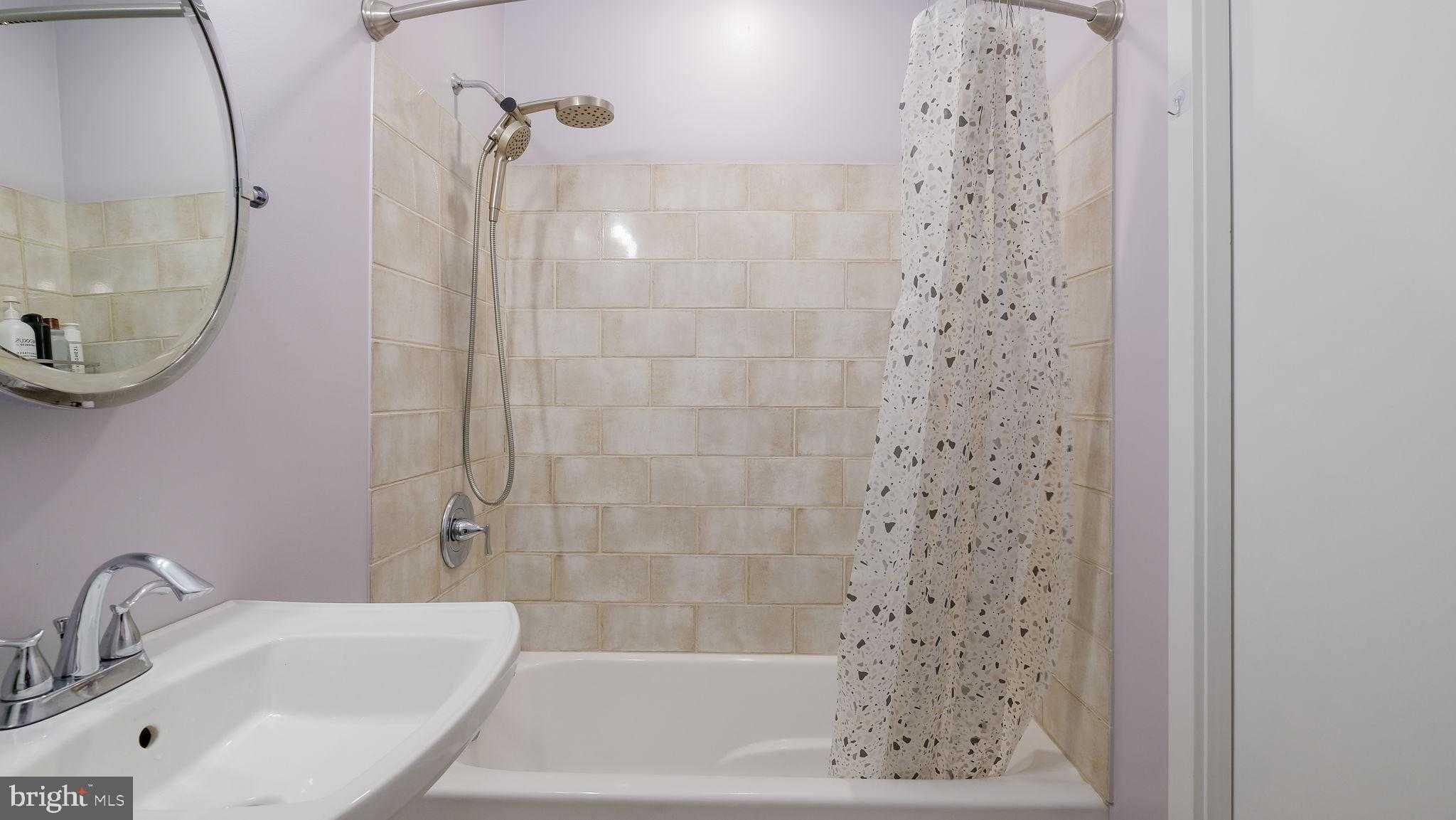 2308 3rd Ave photo 22