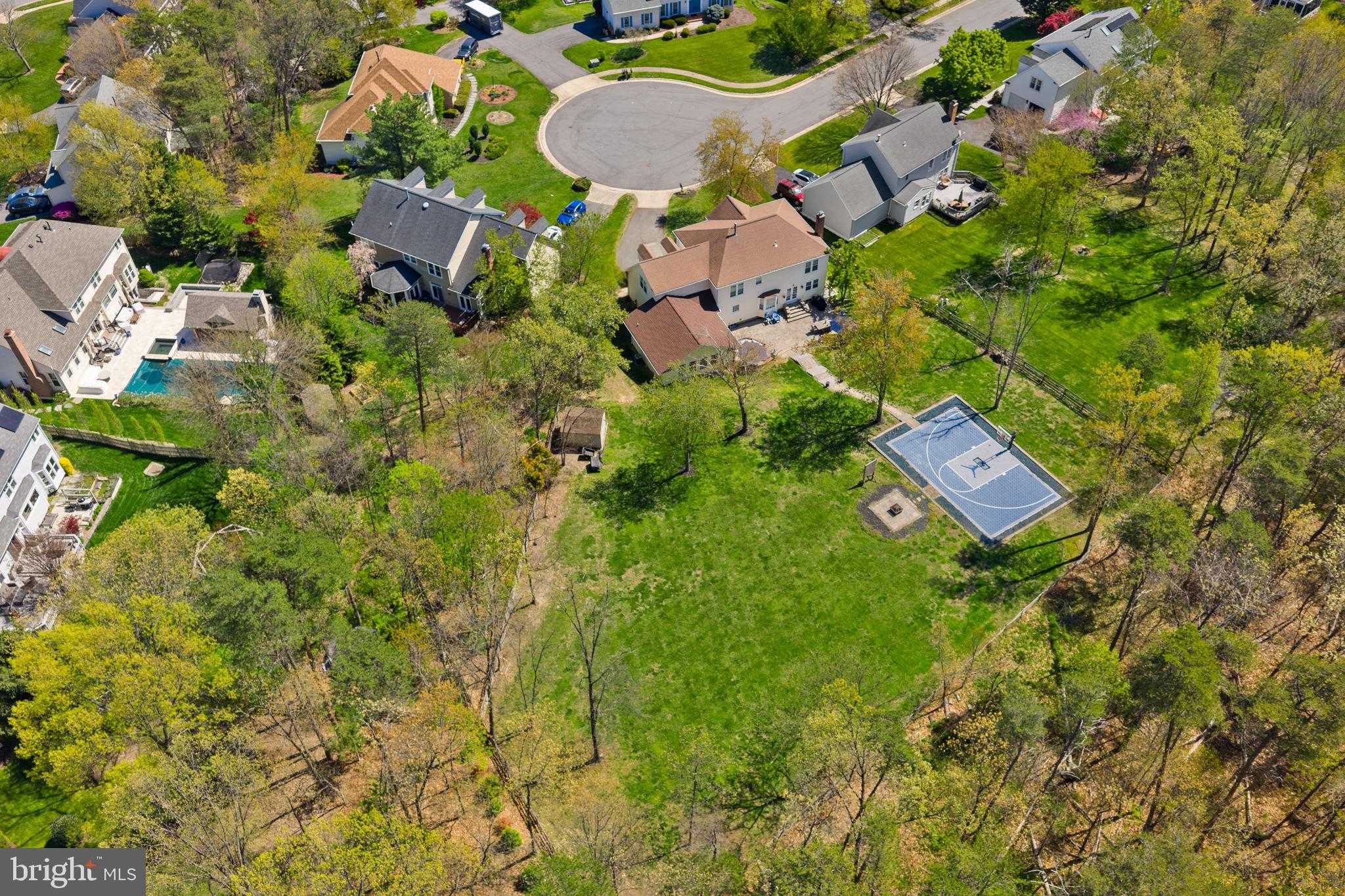 21247 Smokehouse CT photo 58