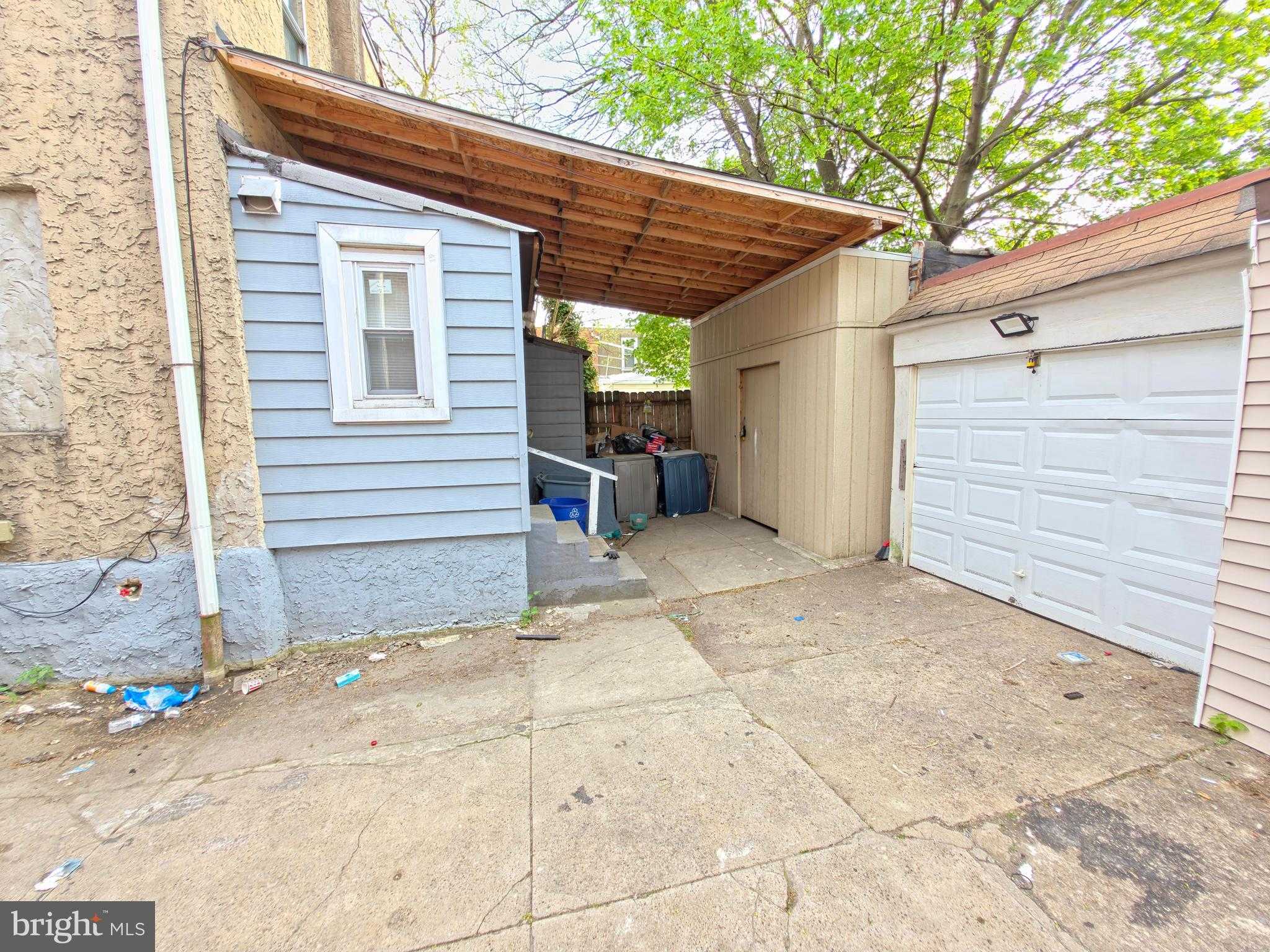 5710 N American St photo 39