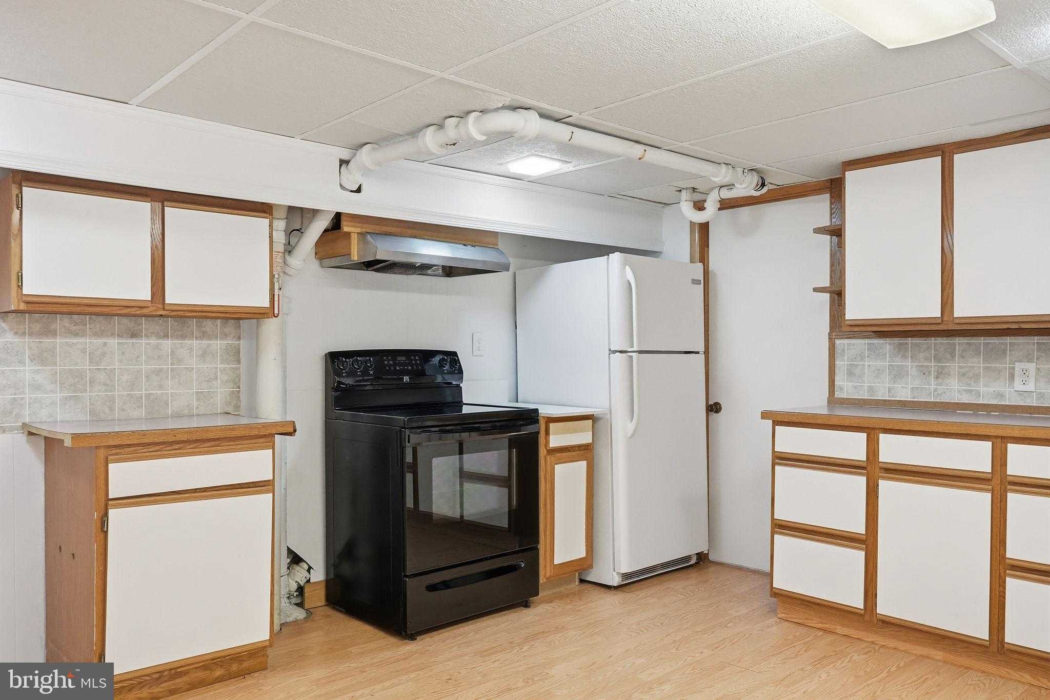 1704 Lincoln St photo 32